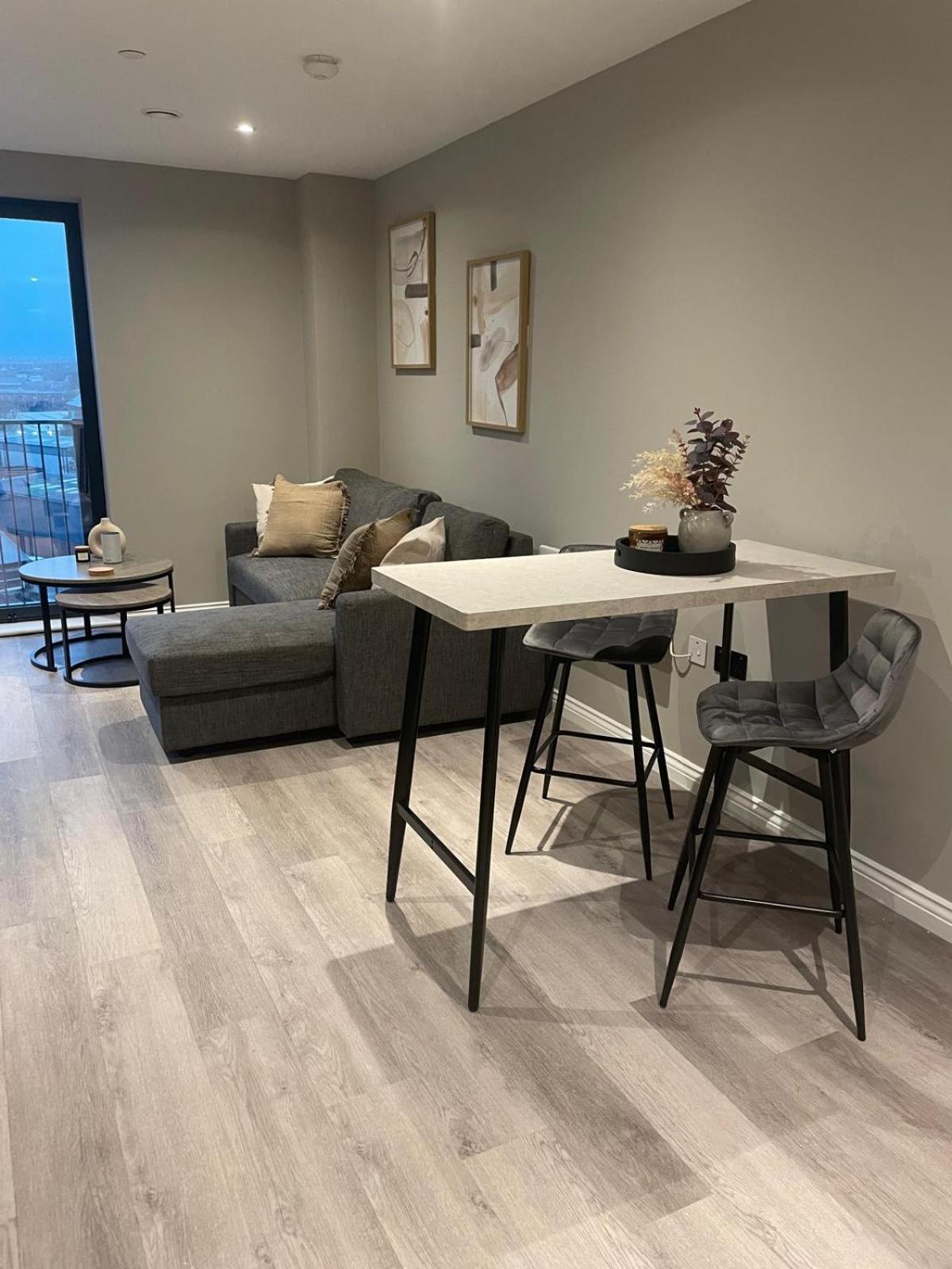 Superior 1 Bed Apartment By Leeds Train Staiton Eksteriør billede